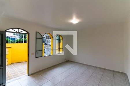 Sala de casa para alugar com 2 quartos, 70m² em Vila Ester (zona Norte), São Paulo