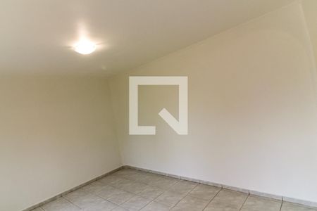 Sala de casa para alugar com 2 quartos, 70m² em Vila Ester (zona Norte), São Paulo