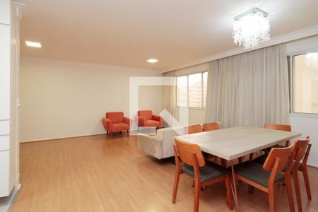 Sala de apartamento à venda com 2 quartos, 110m² em Bela Vista, São Paulo