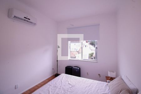 Quarto 1 de apartamento para alugar com 2 quartos, 65m² em Humaitá, Rio de Janeiro