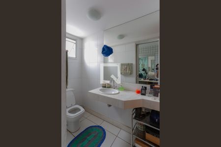 Lavabo de apartamento à venda com 3 quartos, 176m² em Lourdes, Belo Horizonte