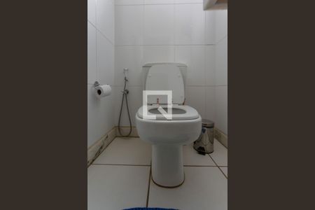 Lavabo de apartamento para alugar com 3 quartos, 176m² em Lourdes, Belo Horizonte