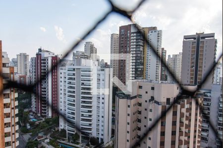 Vista da sala de apartamento à venda com 4 quartos, 240m² em Jardim Vila Mariana, São Paulo