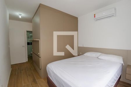 Suíte de apartamento para alugar com 2 quartos, 72m² em Campeche, Florianópolis