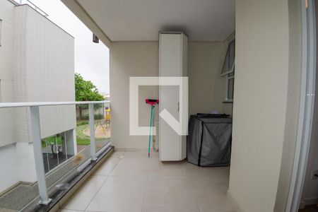 Área de serviço de apartamento para alugar com 2 quartos, 72m² em Campeche, Florianópolis