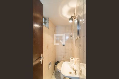 Lavabo de casa à venda com 4 quartos, 247m² em Vila Valparaíso, Santo André