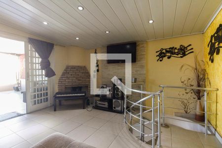 Casa para alugar com 520m², 4 quartos e 5 vagas Casa para alugar com 520m², 4 quartos e 5 vagasSala de TV - Acesso aos Quartos 3 e 4