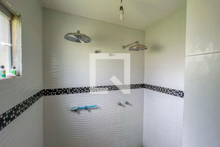 Casa de condomínio para alugar com 600m², 6 quartos e 3 vagas Casa de condomínio para alugar com 600m², 6 quartos e 3 vagasDucha