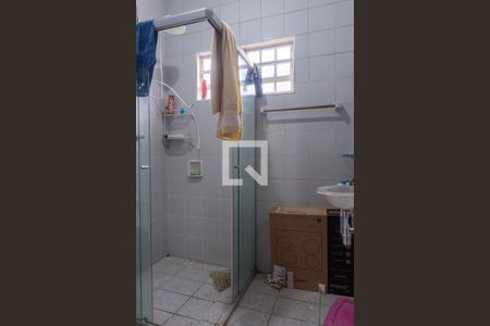 Casa de condomínio para alugar com 600m², 6 quartos e 3 vagas Casa de condomínio para alugar com 600m², 6 quartos e 3 vagasBanheiro da Suíte 2