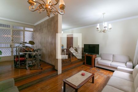 Sala de casa à venda com 4 quartos, 370m² em Floresta, Belo Horizonte