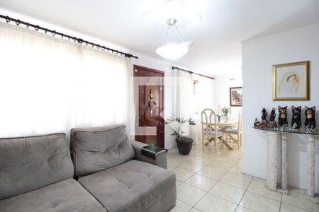 Sala de Estar de casa à venda com 4 quartos, 230m² em Harmonia, Canoas