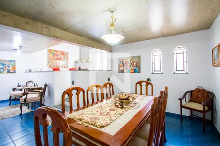 Sala de jantar de casa à venda com 4 quartos, 400m² em Vila Bastos, Santo André