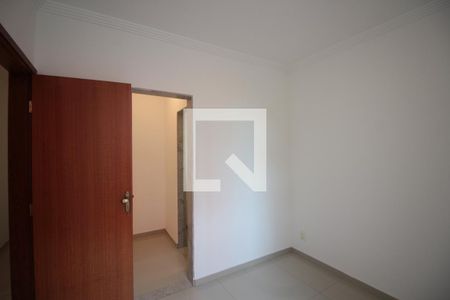 Quarto de apartamento à venda com 3 quartos, 135m² em Santa Monica, Belo Horizonte