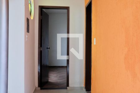 Corredor de casa para alugar com 5 quartos, 150m² em União, Belo Horizonte