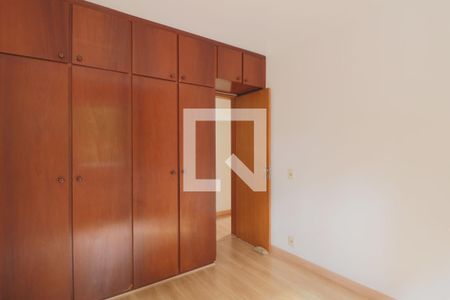 Quarto 1 de apartamento para alugar com 3 quartos, 65m² em Vila Butantã, São Paulo