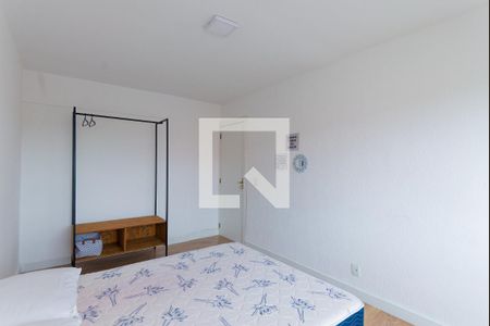 Quarto  de apartamento para alugar com 2 quartos, 75m² em Partenon, Porto Alegre