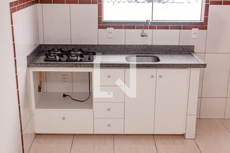 Detalhe da cozinha de apartamento para alugar com 1 quarto, 33m² em Capoeiras, Florianópolis