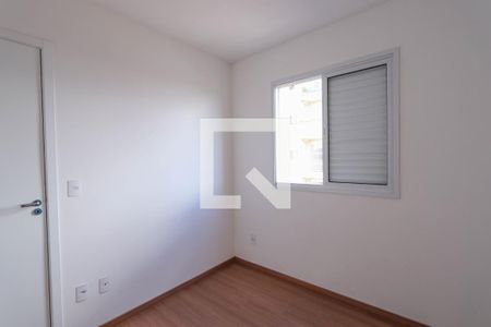 Quarto 1 de apartamento para alugar com 2 quartos, 55m² em Vila Pita, São Paulo