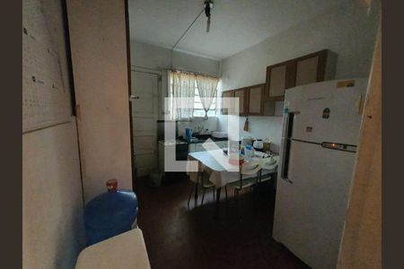 Casa à venda com 9 quartos, 327m² em Jardim Nossa Senhora Aparecida, São Paulo