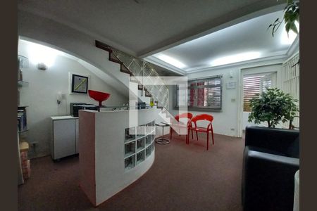 Casa à venda com 3 quartos, 122m² em Vila Mariana, São Paulo