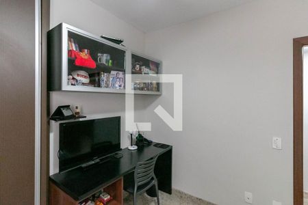 Quarto 1 de apartamento à venda com 4 quartos, 210m² em Buritis, Belo Horizonte