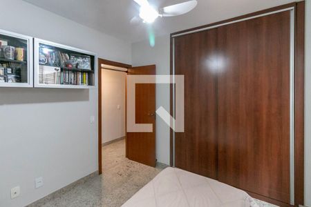 Quarto 2 de apartamento à venda com 4 quartos, 210m² em Buritis, Belo Horizonte