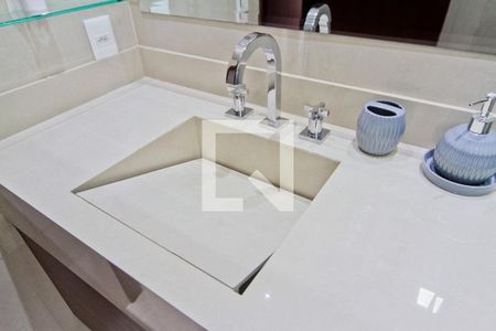 Apartamento para alugar com 287m², 3 quartos e 4 vagas Apartamento para alugar com 287m², 3 quartos e 4 vagasBanheiro