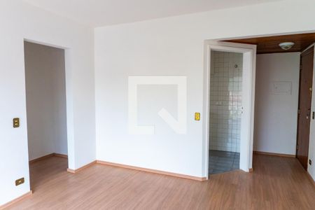 Sala de apartamento para alugar com 1 quarto, 40m² em Vila Parque Jabaquara, São Paulo