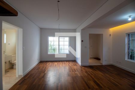 Sala de casa à venda com 3 quartos, 182m² em Brooklin, São Paulo