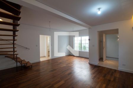 Sala de casa à venda com 3 quartos, 182m² em Brooklin, São Paulo