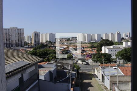 Vista do Quarto 2 de apartamento para alugar com 2 quartos, 64m² em Vila Industrial, Campinas