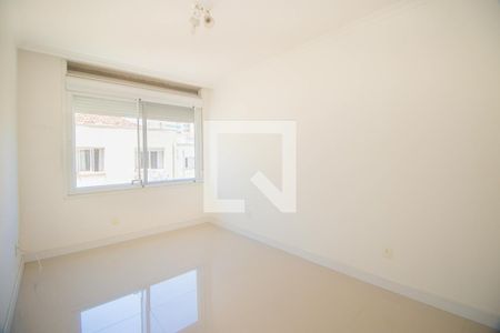 Quarto 1 de apartamento à venda com 2 quartos, 78m² em Passo da Areia, Porto Alegre