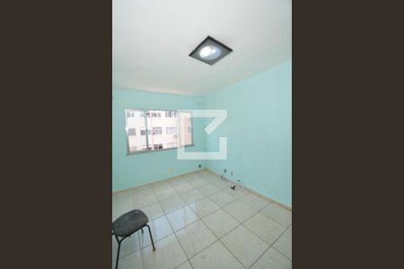 Sala de apartamento para alugar com 2 quartos, 48m² em Oswaldo Cruz, Rio de Janeiro