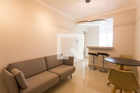 Sala de apartamento para alugar com 2 quartos, 52m² em Santa Mônica, Uberlândia