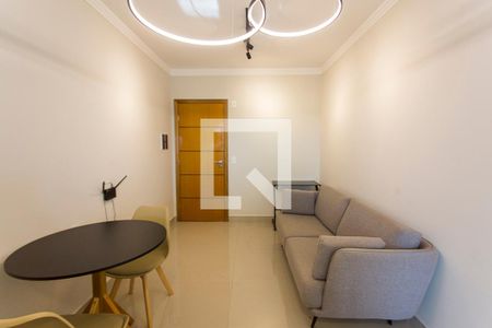 Sala de apartamento para alugar com 2 quartos, 52m² em Santa Mônica, Uberlândia