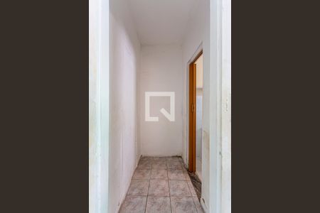 Banheiro de kitnet/studio para alugar com 1 quarto, 14m² em Vila Bela Vista, Santo André