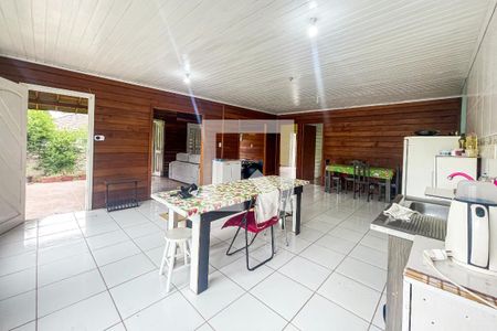 Cozinha de casa à venda com 2 quartos, 165m² em Santo Andre, São Leopoldo