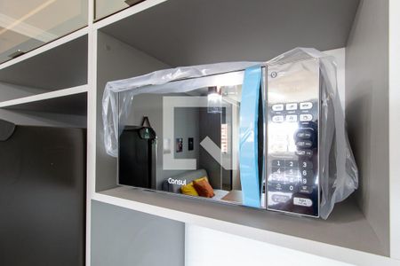 Detalhe da cozinha de kitnet/studio para alugar com 1 quarto, 40m² em Batel, Curitiba