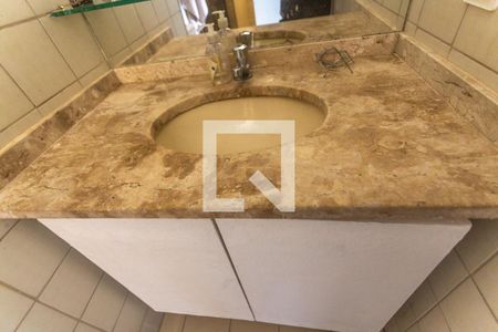 Apartamento à venda com 120m², 3 quartos e 1 vaga Apartamento à venda com 120m², 3 quartos e 1 vagaPia