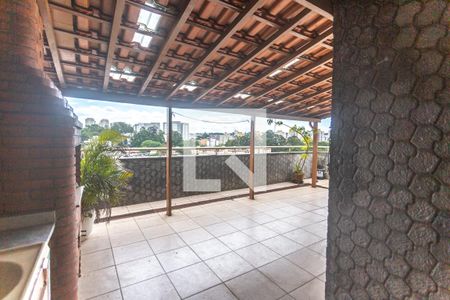 Apartamento à venda com 120m², 3 quartos e 1 vaga Apartamento à venda com 120m², 3 quartos e 1 vagaÁrea de serviço e churrasqueira