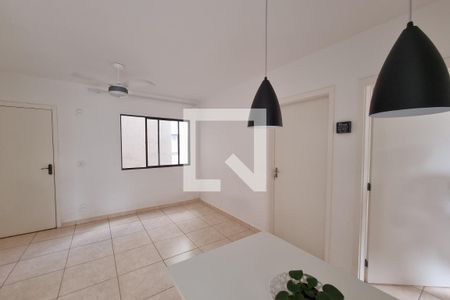 Sala de apartamento para alugar com 2 quartos, 43m² em Subsetor Leste - 8 (l-8), Ribeirão Preto