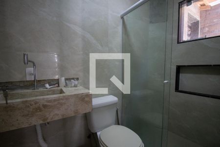 Banheiro da Suíte 1 de casa de condomínio à venda com 6 quartos, 240m² em Vargem Grande, Rio de Janeiro