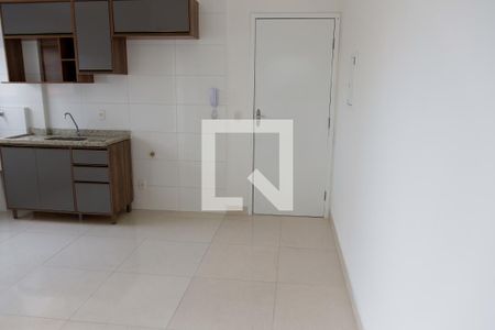 sala de apartamento para alugar com 1 quarto, 35m² em Vila Osasco, Osasco