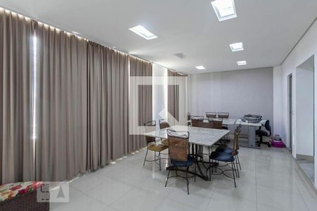 Casa à venda com 5 quartos, 523m² em Nova Floresta, Belo Horizonte