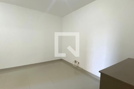 Suíte 1 de apartamento à venda com 2 quartos, 72m² em Jardim Tupanci, Barueri