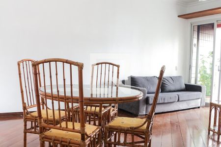 Sala de apartamento para alugar com 2 quartos, 84m² em Barra da Tijuca, Rio de Janeiro