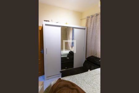 Quarto 2 de casa à venda com 3 quartos, 100m² em Irajá, Rio de Janeiro