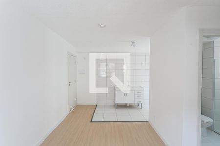 Sala de apartamento para alugar com 2 quartos, 45m² em Vila Plana, São Paulo