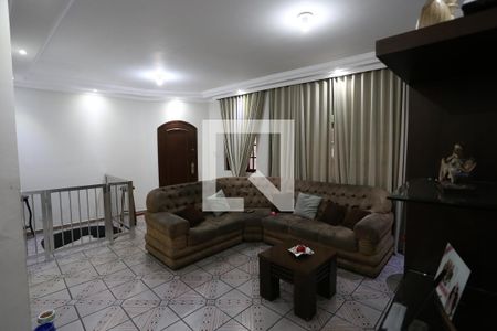 Sala de casa à venda com 4 quartos, 160m² em Vila Talarico, São Paulo
