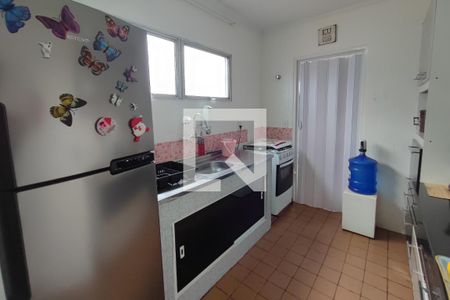 Cozinha de apartamento à venda com 2 quartos, 68m² em Jardim do Vovô, Campinas